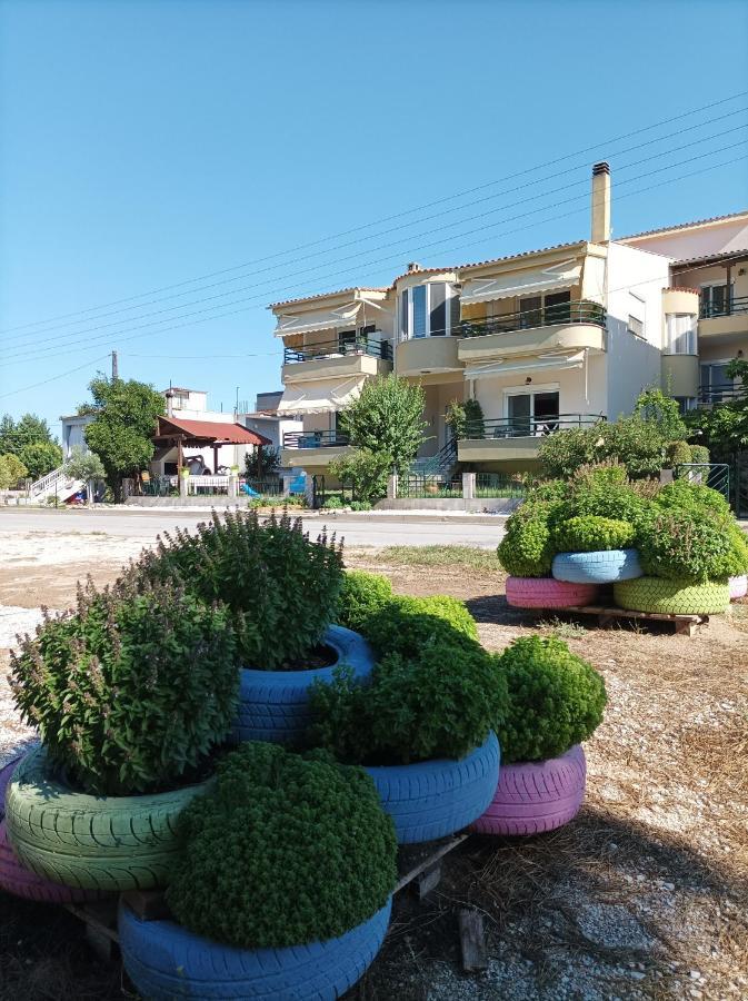 Dimitra Apartments 克拉默特 外观 照片